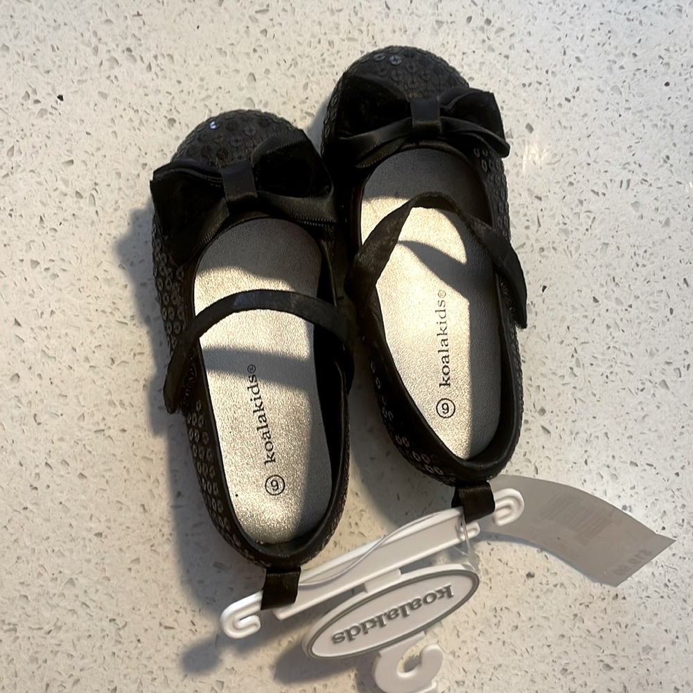 Brand new toddler shoes purchased for my daughter but never wear them